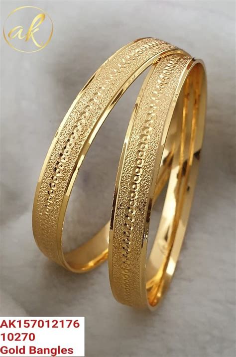 Pin By Sorelle On Bracelet Gold Bangles For Women Unique Gold