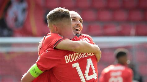 Ligue 1 1ère journée Rennes bat Metz 5 1 pour ses débuts Gouiri