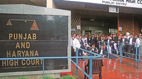 Punjab And Haryana High Court Directs Haryana To Accept Its