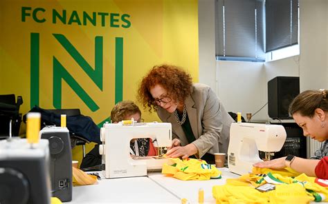 FC Nantes Fondation Des maillots transformés par les résidents de