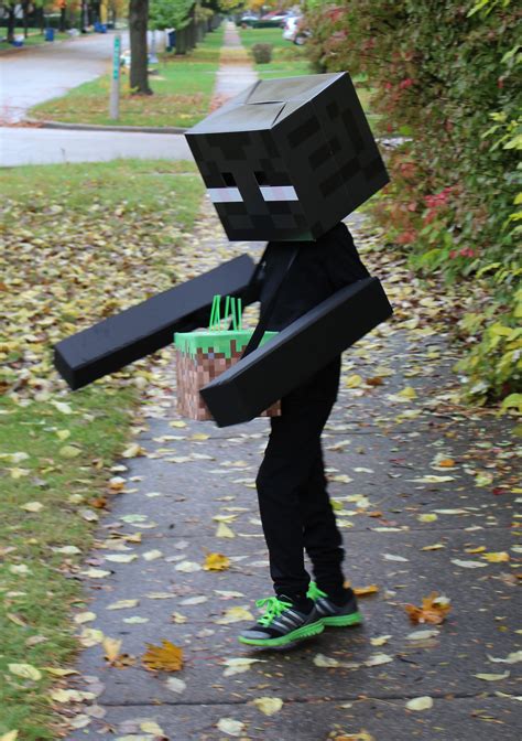 Enderman Minecraft Costume