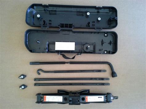 Buy 2009 2013 FORD F150 JACK AND TOOL KIT IN EXCELLENT CONDITION In