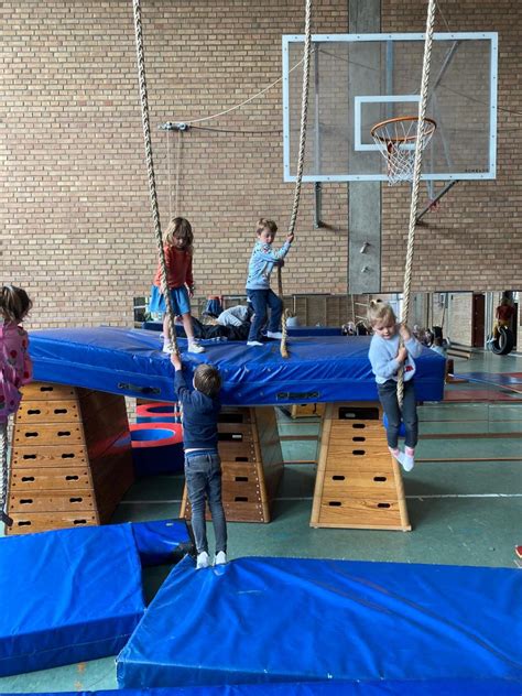 Fotoalbum Klimmen En Klauteren In De Turnles Edugo