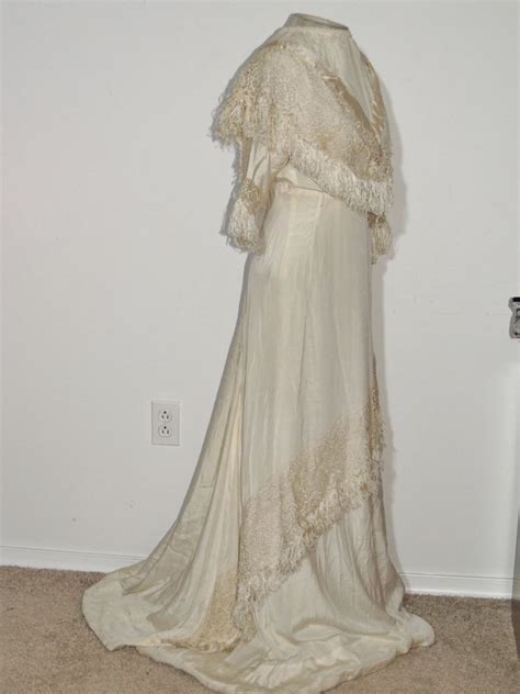 Edwardian Titanic Gown Of Ivory Silk Crepe De Chine Trimmed With Wide