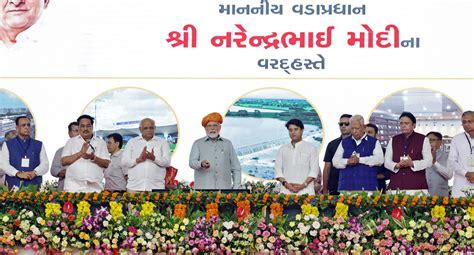 Pm Modi Inaugurates International Airport In Hirasar Of Gujarat