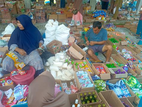 Penampakan Kondisi Pasar Terakhir Jelang Lebaran Di Mukomuko