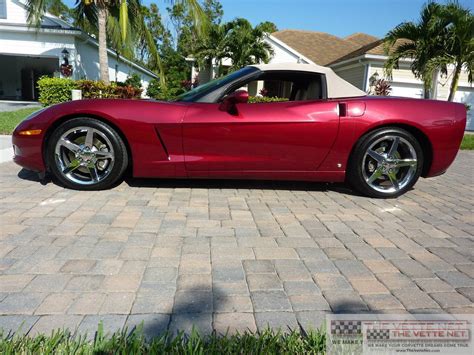 TheVetteNet.com - 2006 Corvette Convertible Monterey Red