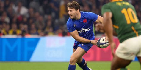 Rugby Antoine Dupont Parmi Les Finalistes Pour Le Titre De Joueur