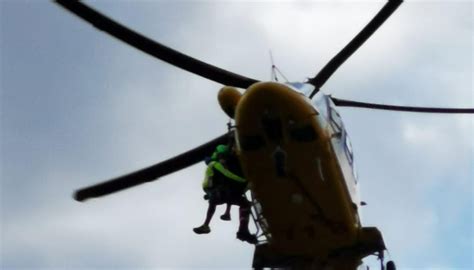 Aereo Ultraleggero Precipita A Vejano Vicino A Viterbo Si Schianta E