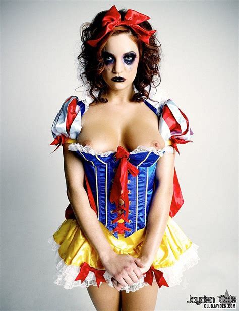 Pictures Of Jayden Cole Dressed As A Gothic Snow White Porn Pictures Xxx Photos Sex Images