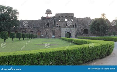 The Old Fort New Delhi India Stock Photo - Image of famous, tourest ...