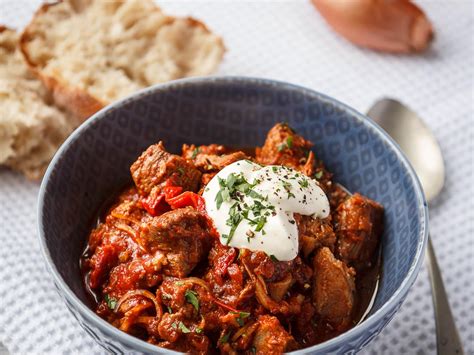 How To Make Slow Cooked Pork Goulash With Shallots And Red Peppers The Independent The