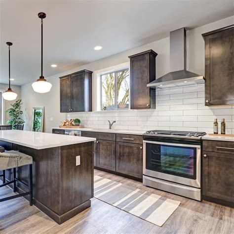 Brown And White Kitchen Brown Kitchen Cabinets Backsplash Kitchen