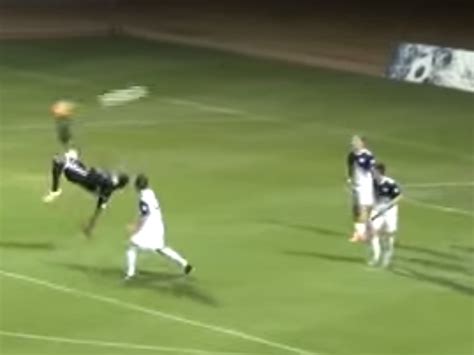 FC Tucson Player Scores Bicycle Kick Goal [VIDEO] - Business Insider