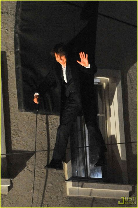 Tom Cruise: I Do My Own Stunts: Photo 2378111 | Tom Cruise Photos | Just Jared: Entertainment News