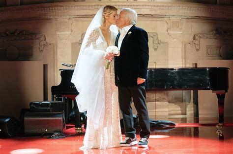 Robert Kraft Marries Dana Blumberg In Surprise N Y C Wedding Trendradars