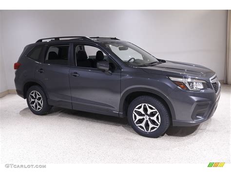 2020 Magnetite Gray Metallic Subaru Forester 25i Premium 145710972