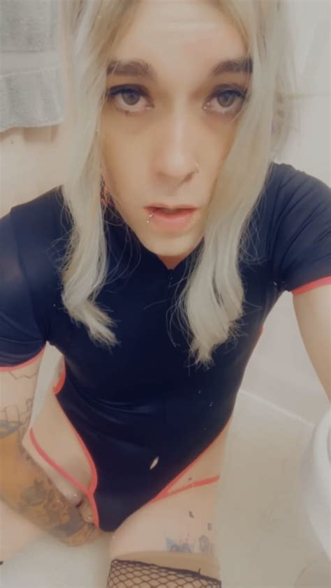 Sexy Leotard Babe Wants To Get Fucked Pics XHamster