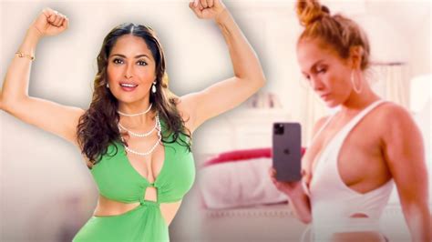 Salma Hayek de 54 años le sigue los pasos a JLo con una foto en traje