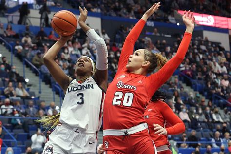 Uconn Wbb Weekly Aaliyah Edwards Ready To Put Inconsistency Behind Her