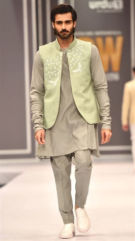 High Fashion Pakistan Designer Suits For Men Dress Suits For Men