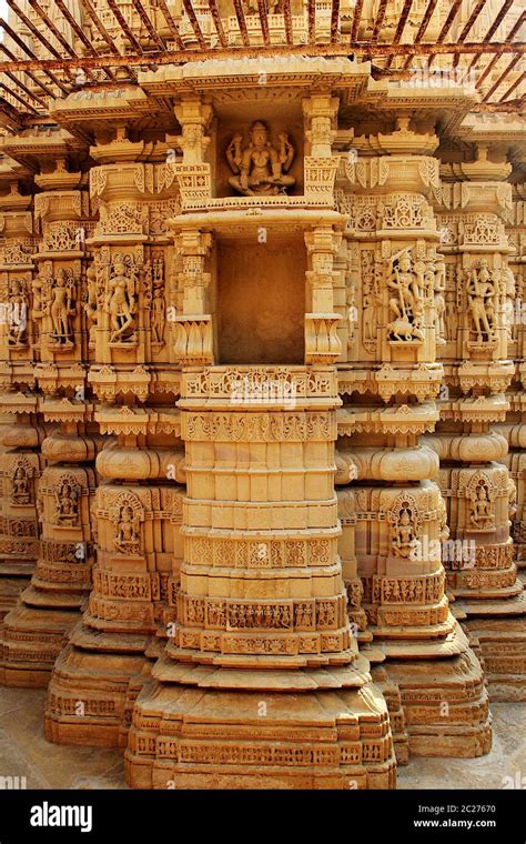 Exquisitly Carved Stone Pillars At Jain Temple In Jaisalmer Fort