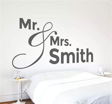 Sticker T Te De Lit Personnalisable Mr Mrs Tenstickers