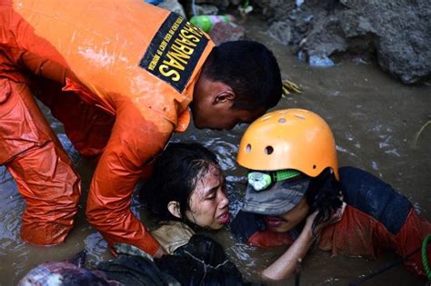 Balance De Muertos En Sísmo Y Tsunami En Indonesia Subió A 832 Personas