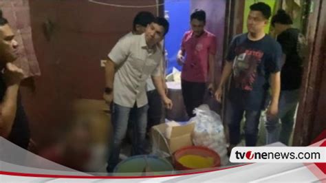 Tak Hanya Gerebek Rumah Produksi Narkoba Di Citeureup Polisi Juga Sita