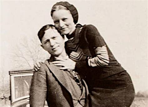 Bonnie And Clyde's Death — And The Grisly Photos From The Scene