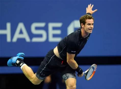 Andy Murray wears Adidas shoes, Snubs Under Armour!