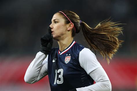 Uswnt Names Roster For France Friendlies Alex Morgan Makes Return From