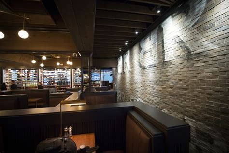 Average - Baton Rouge Grillhouse & Bar, Oakville Traveller Reviews ...