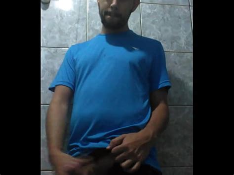 Gato Batendo Uma Punheta E Gozando No Banheiro XVIDEOS