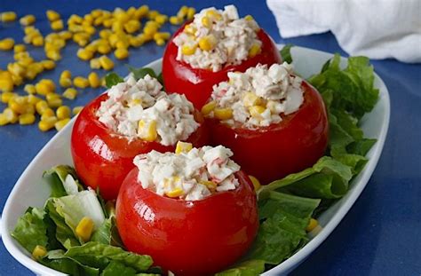 Receta de tomates rellenos con atún y choclo Deliciosos y nutritivos