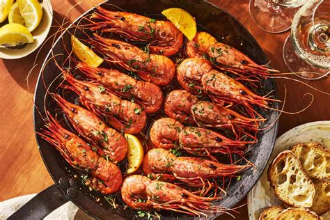 The Perfect Guide to Delectable Prawns: Recipes, Cooking Tips, and More!