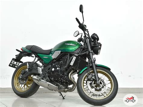Купить б у Kawasaki Z RS инжектор передач в Москве зелёный naked bike года по цене