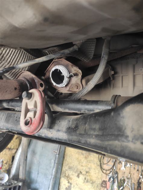 Кольцо уплотнительное выхлопа — Mitsubishi Colt VI, 1,3 л, 2007 года ...