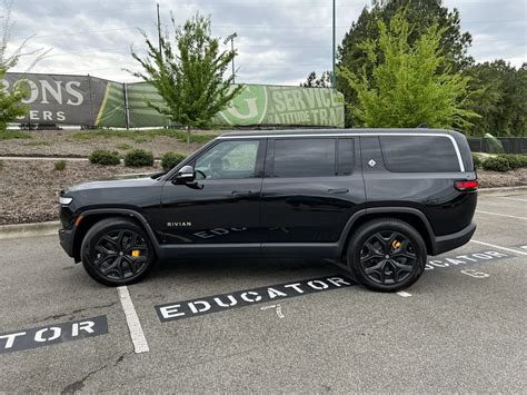 2023 Rivian R1s Adventure Edition Muscle Vintage Cars