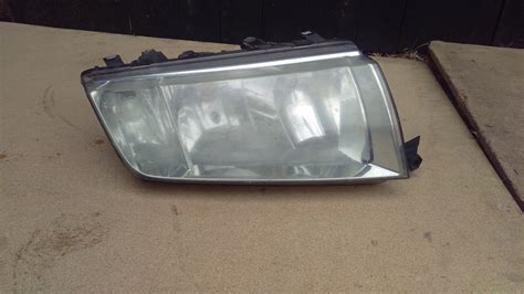 REFLEKTOR PRAWY LAMPA SKODA FABIA I 8945703393 Oficjalne Archiwum