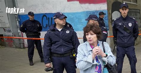Streľba Na škole V Belehrade Galéria Topkysk
