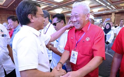 Kerjasama Umno Warisan Hampir Pasti UMNO