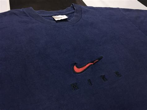 Vintage Nike Shirt Swoosh Logo Embroidered Size M Fits Like L Etsy Vintage Nike Nike Shirts