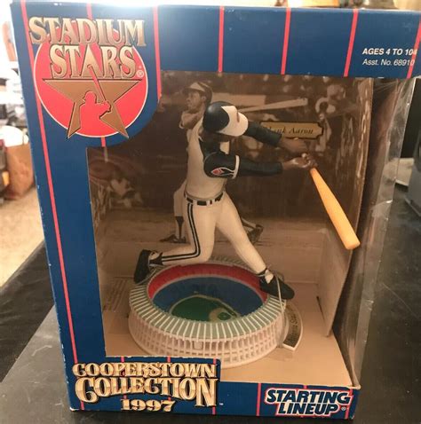 1997 STARTING LINEUP STADIUM STARS COOPERSTOWN COLLECTION HANK AARON