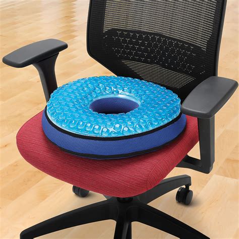 The Pressure Reducing Coccyx Cushion Hammacher Schlemmer