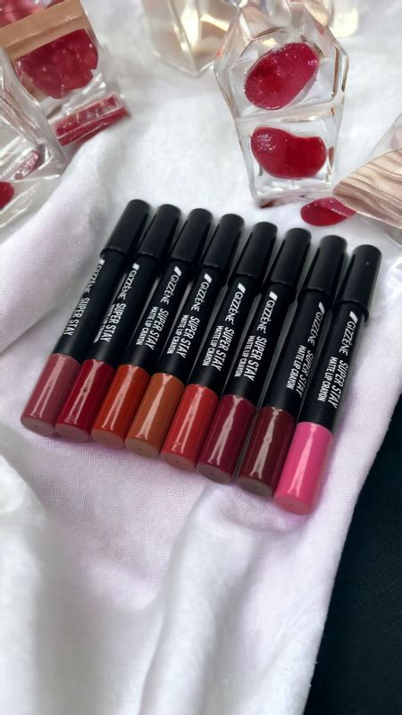 Матовая помада super stay matte lip crayon — цена 189 грн в каталоге ...