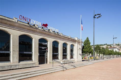 Onlylyon Tourisme Et Congr S Recrute Volontaires Du Tourisme Office