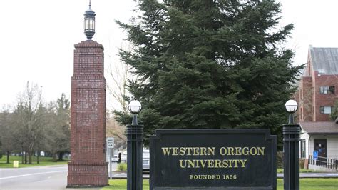 Western Oregon University To Cut Programs Faculty