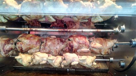 Asador De Pollos En Sevilla Mister Pollo Spaingiveslife