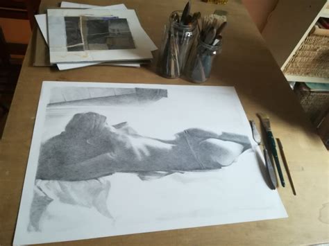 Nudeart Woman Drawing Naked Woman Lying Down Drawing Female Nude Seen